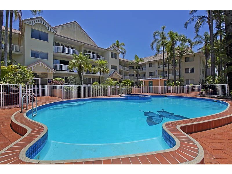 42 Beach Parade, Surfers Paradise QLD 4217
