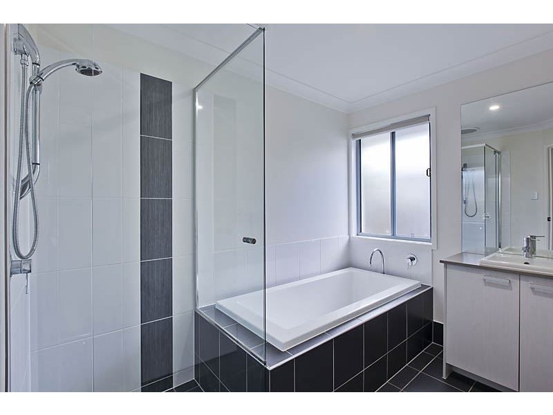 38 Rivermill Terrace, Maudsland QLD 4210