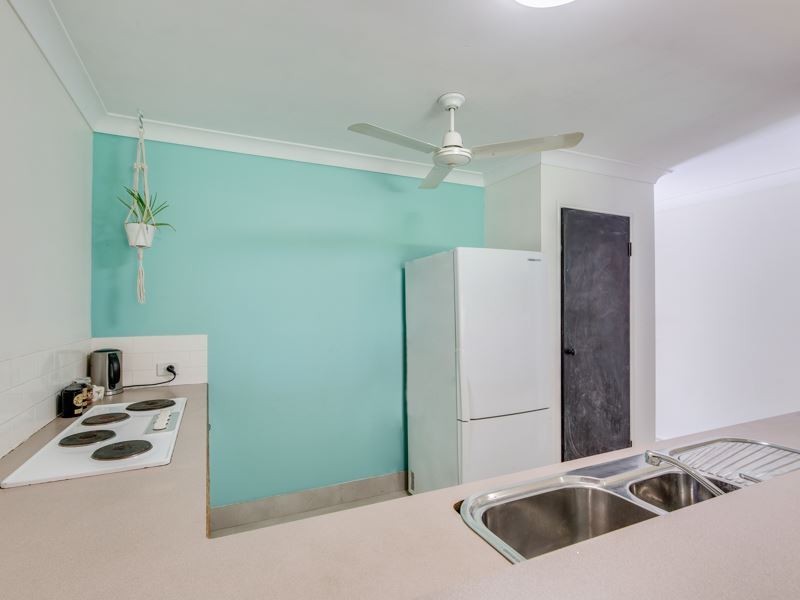 8/130 Plateau Crescent, Carrara QLD 4211