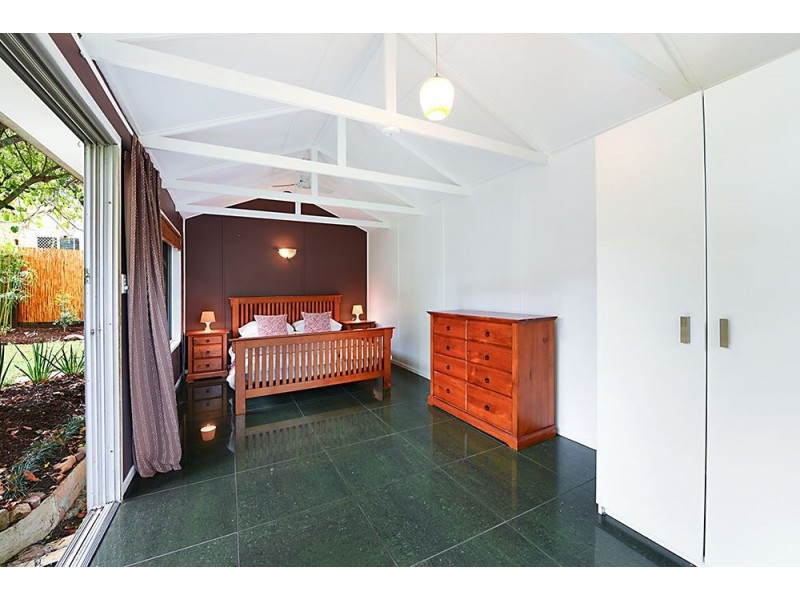 28A Harris Street, Labrador QLD 4215