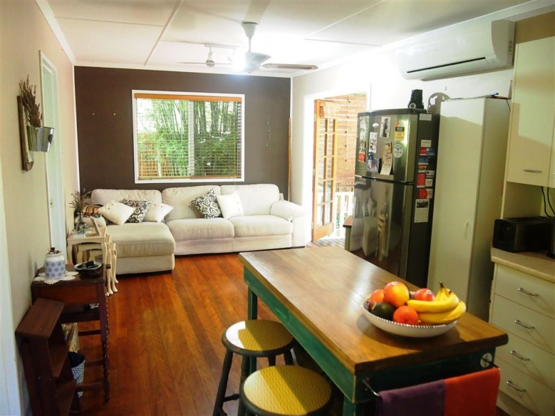 28A Harris Street, Labrador QLD 4215