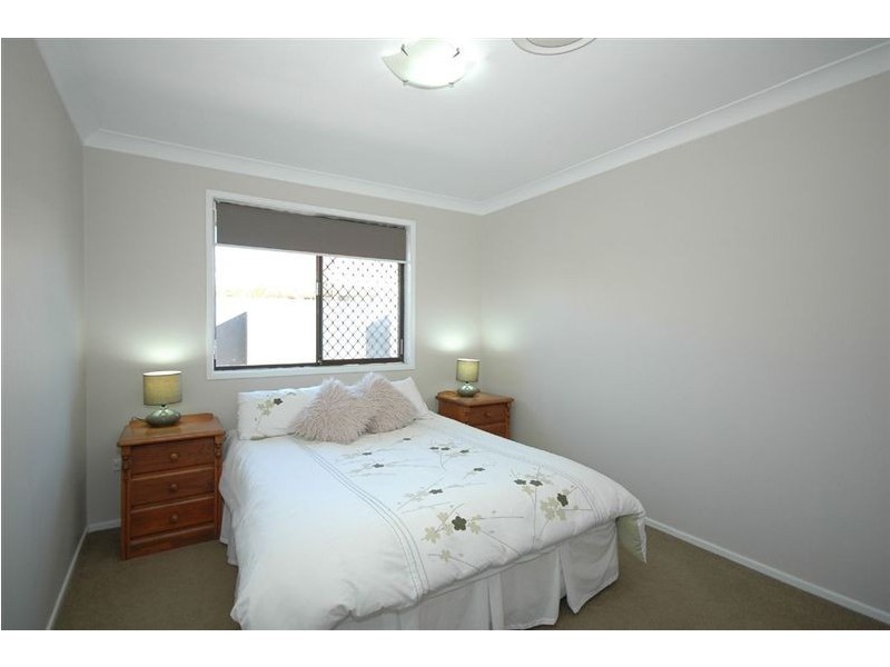 40 Cocos Crescent, Broadbeach Waters QLD 4218