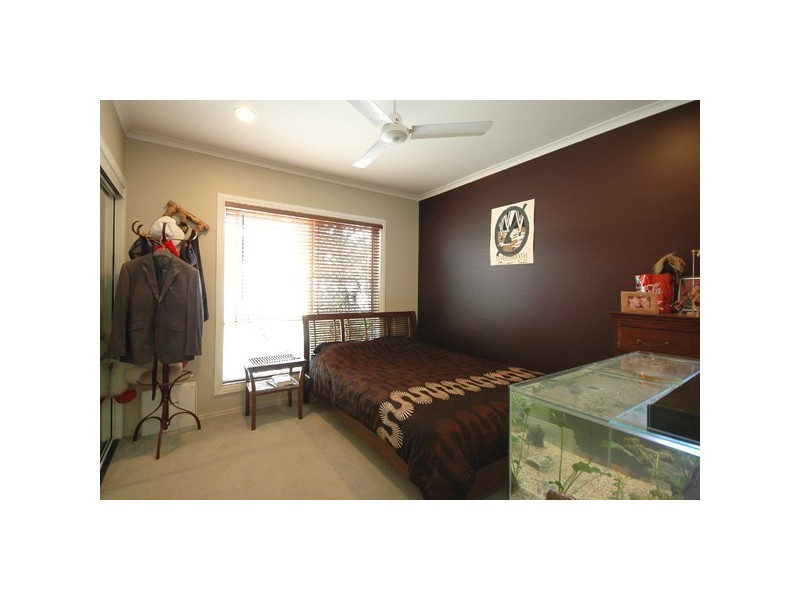 32 Conifer Crescent, Broadbeach Waters QLD 4218