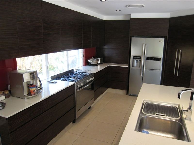 3 Drayton Terrace, Mermaid Waters QLD 4218