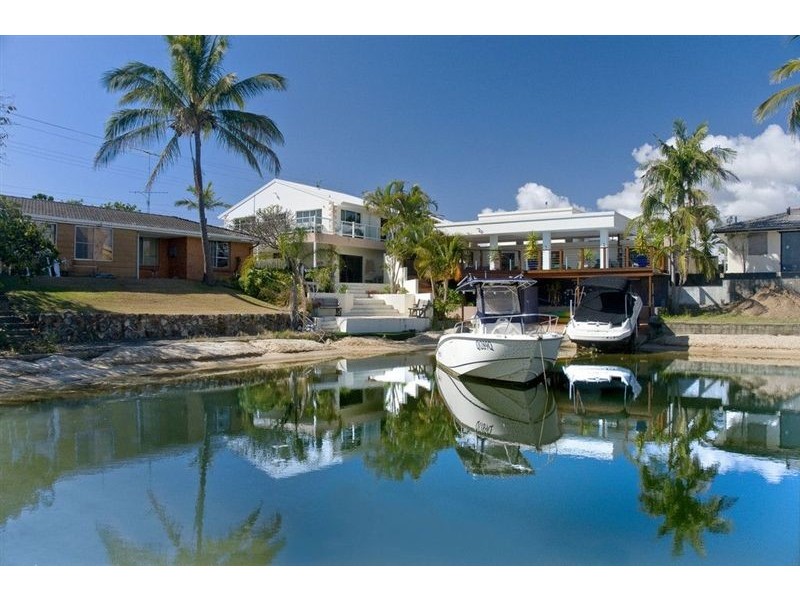 3 Rio Vista Boulevard, Broadbeach Waters QLD 4218