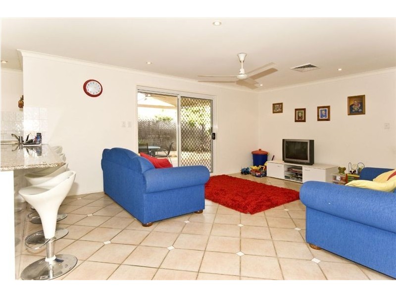 19 Carrara Road, Carrara QLD 4211