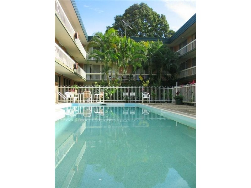 7/18-22 Tarcoola Crescent, Chevron Island QLD 4217