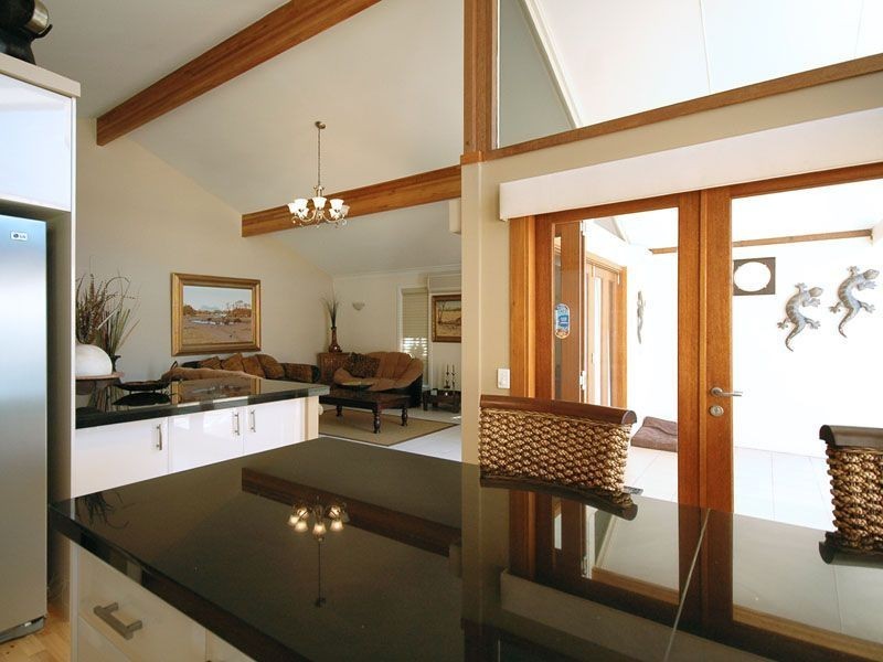 61 River Crescent, Broadbeach Waters QLD 4218