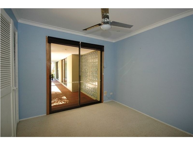 1 Rudd Street, Broadbeach Waters QLD 4218