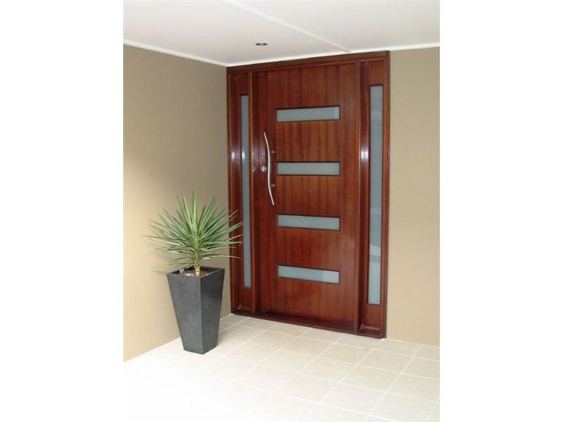 4 Alvarado Court,, Broadbeach Waters QLD 4218