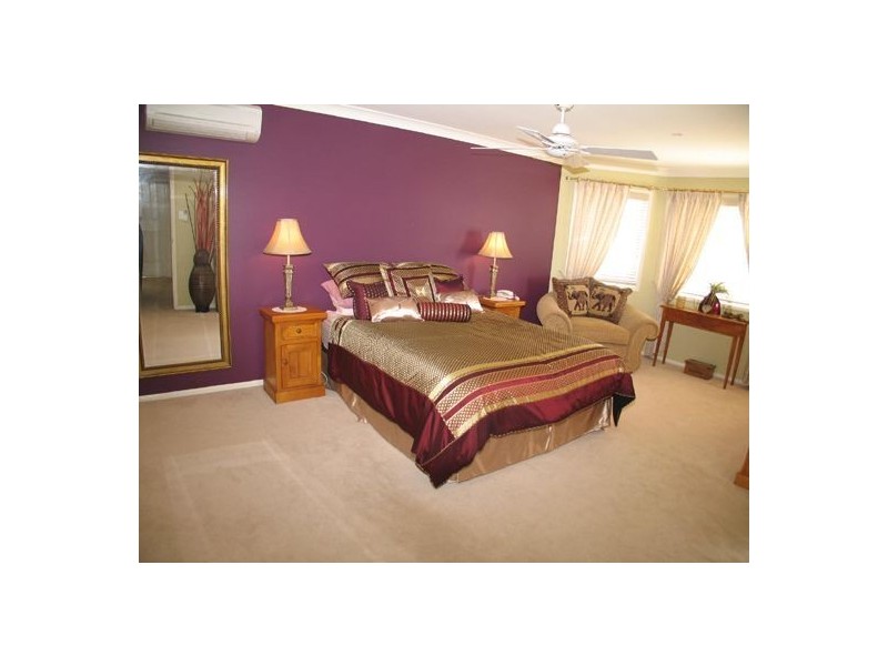 78 Waitomo Street, Broadbeach Waters QLD 4218