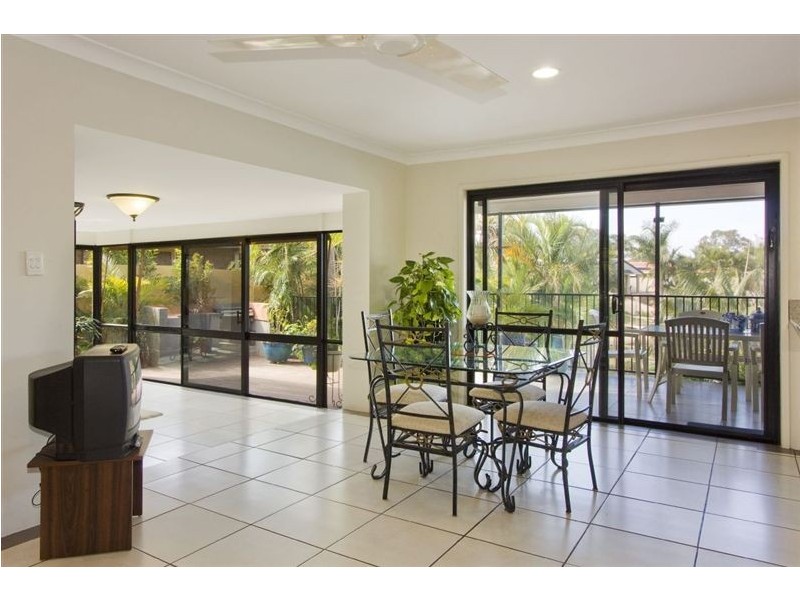 140 Rio Vista Blvd, Broadbeach Waters QLD 4218