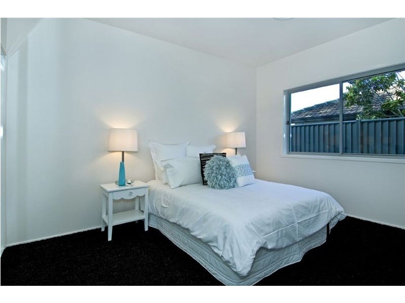 73 Rudd Court, Broadbeach Waters QLD 4218