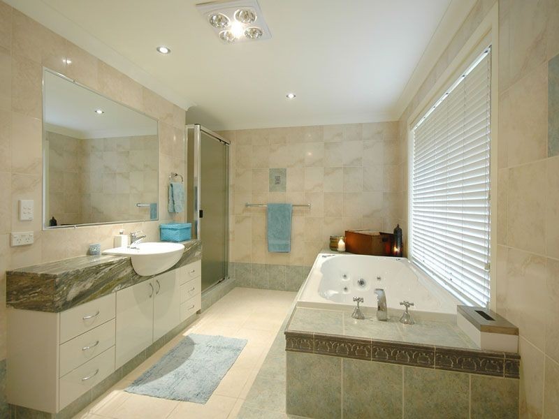 17 Bal Harbour, Broadbeach Waters QLD 4218