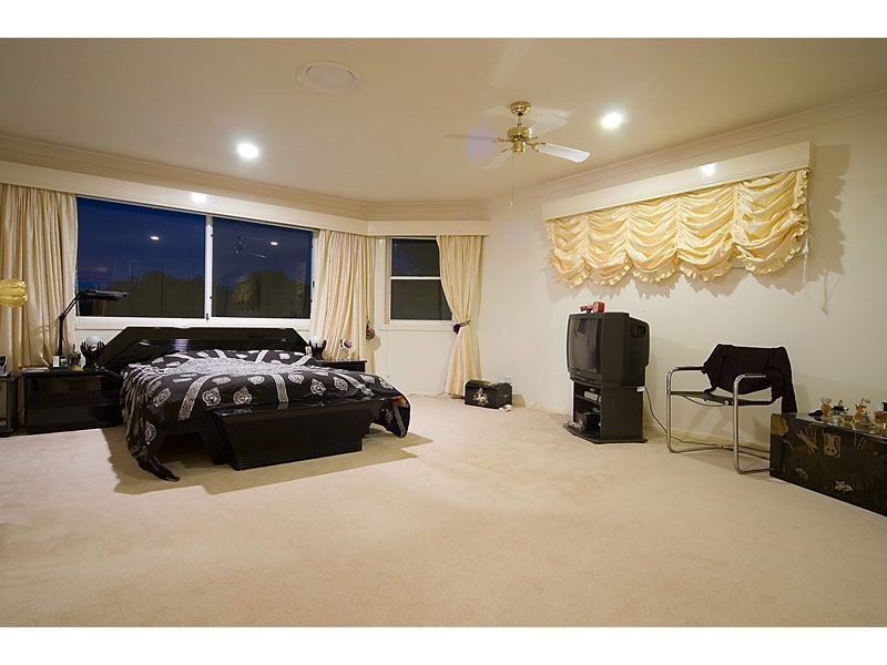 116/40 The Point, Cotlew Street East, Southport QLD 4215