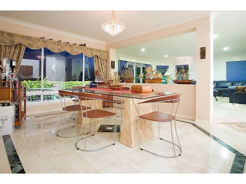 116/40 The Point, Cotlew Street East, Southport QLD 4215