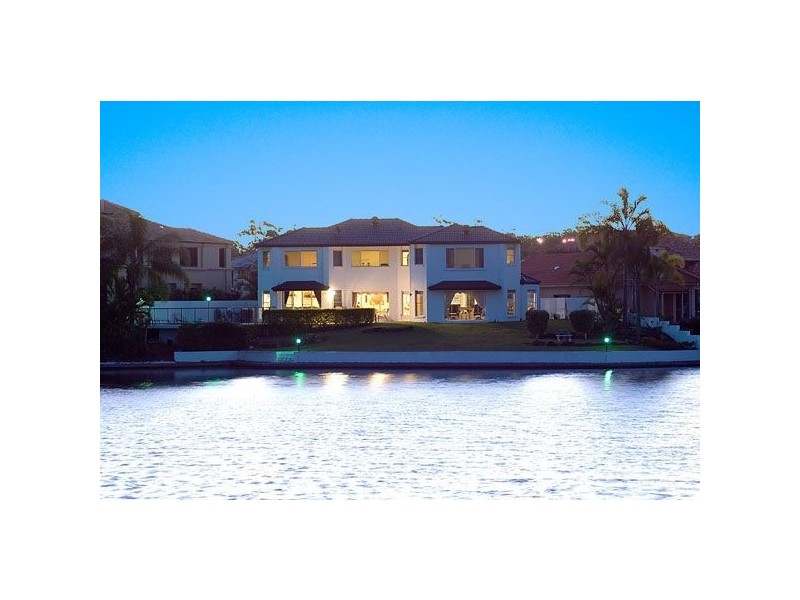 116/40 The Point, Cotlew Street East, Southport QLD 4215