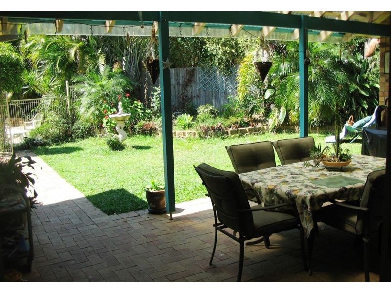 18 Carrum Court, Robina QLD 4226