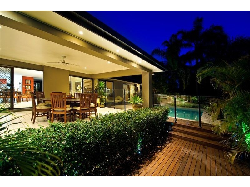 13A Garden Grove, Carrara QLD 4211