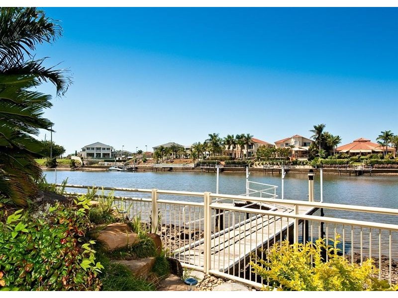 12 Fitzwilliam Street, Carrara QLD 4211