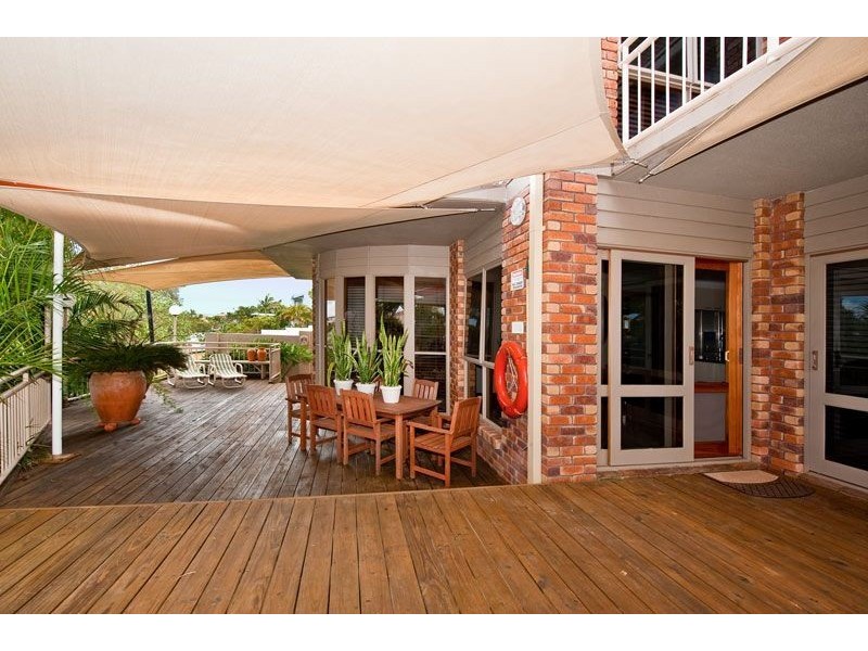12 Fitzwilliam Street, Carrara QLD 4211