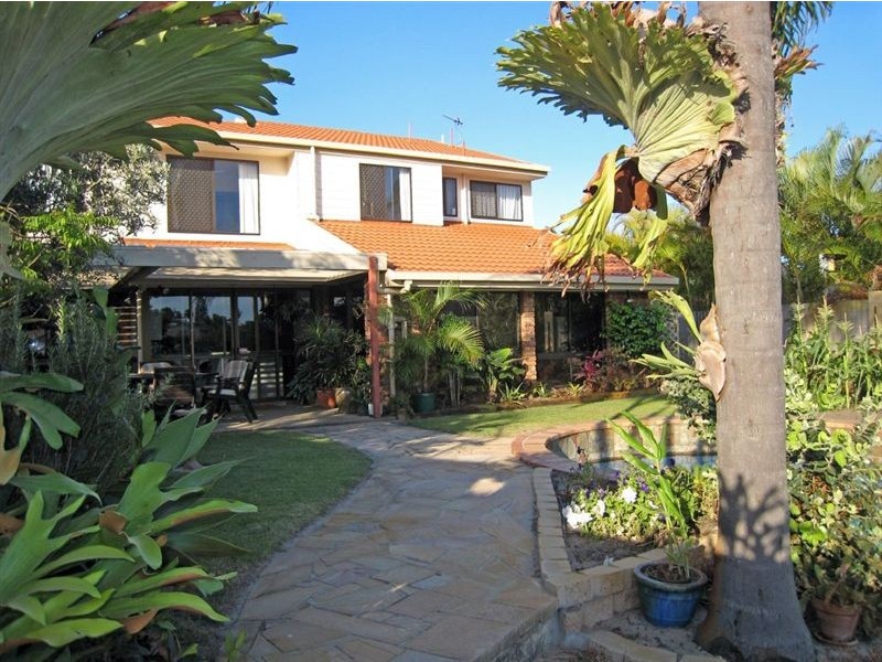 42 Merrimac Blvd, Broadbeach Waters QLD 4218