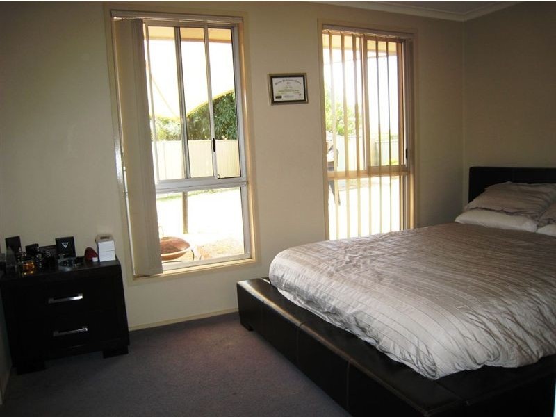 5 Rotorua Place, Clear Island Waters QLD 4226