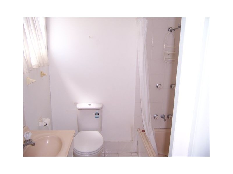 51 Chainey Avenue, Miami QLD 4220