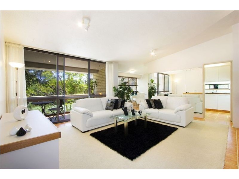 9/28 Rudd Street, Broadbeach Waters QLD 4218