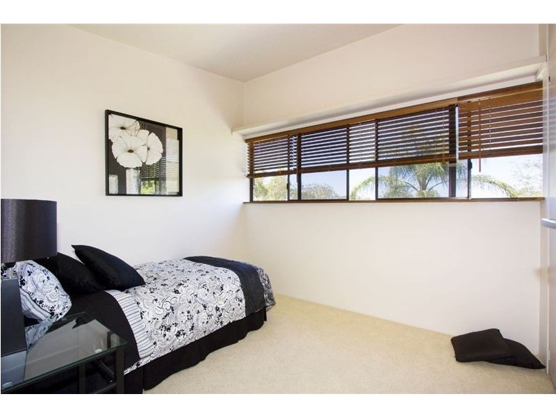 9/28 Rudd Street, Broadbeach Waters QLD 4218