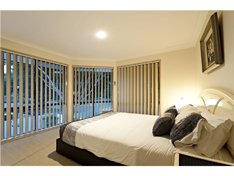 34 Bermuda Street, Broadbeach Waters QLD 4218