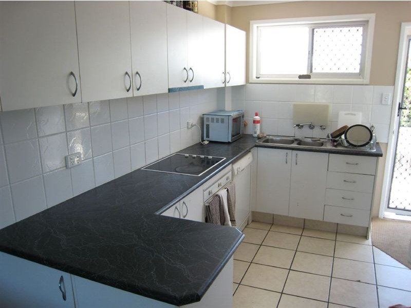 5/2 Sunrise Boulevard, Surfers Paradise QLD 4217