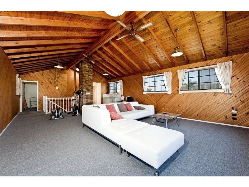 38 Merrimac Boulevard, Broadbeach Waters QLD 4218