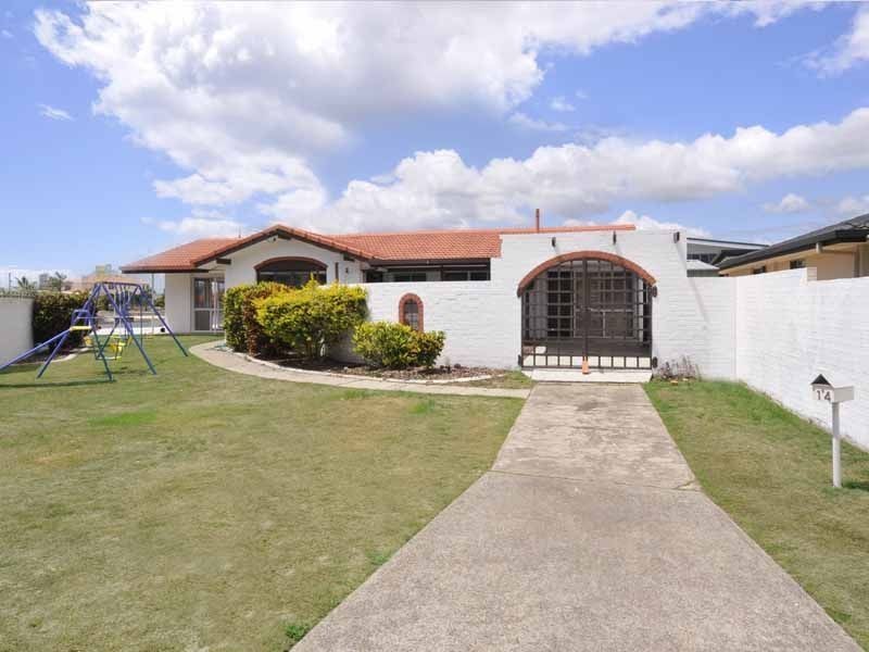 14 Palmetto Court, Broadbeach Waters QLD 4218