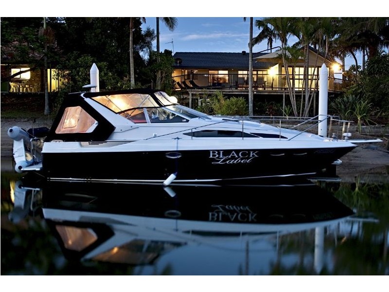 12 Buena Vista Court, Broadbeach Waters QLD 4218