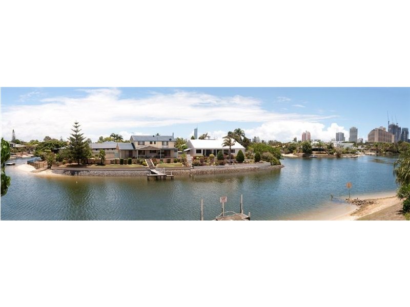 6/49-51 Hooker Boulevard, Broadbeach Waters QLD 4218