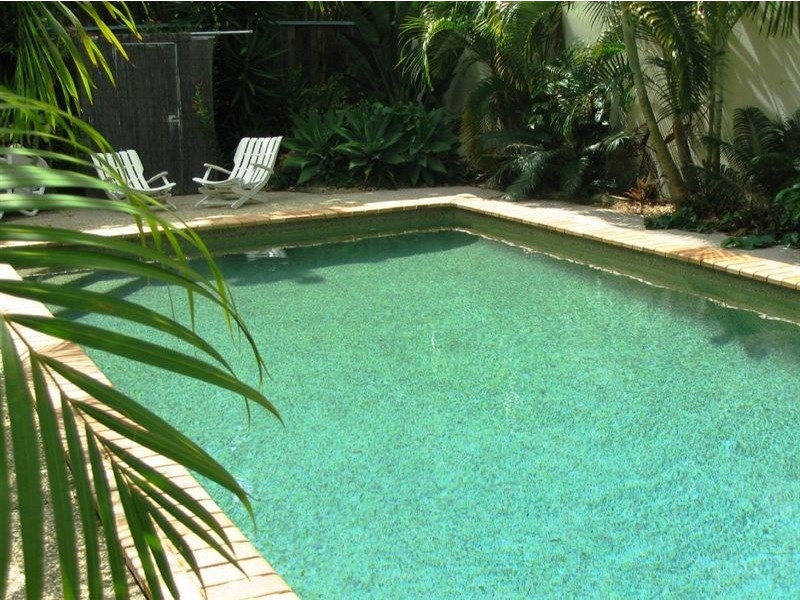 1/14 First Avenue, Broadbeach QLD 4218