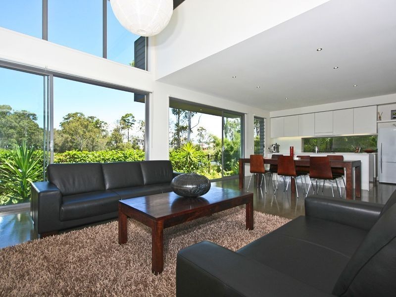 4 Cape Martin Lane, Varsity Lakes QLD 4227