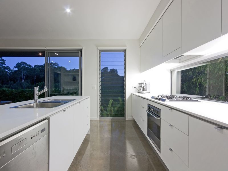 4 Cape Martin Lane, Varsity Lakes QLD 4227