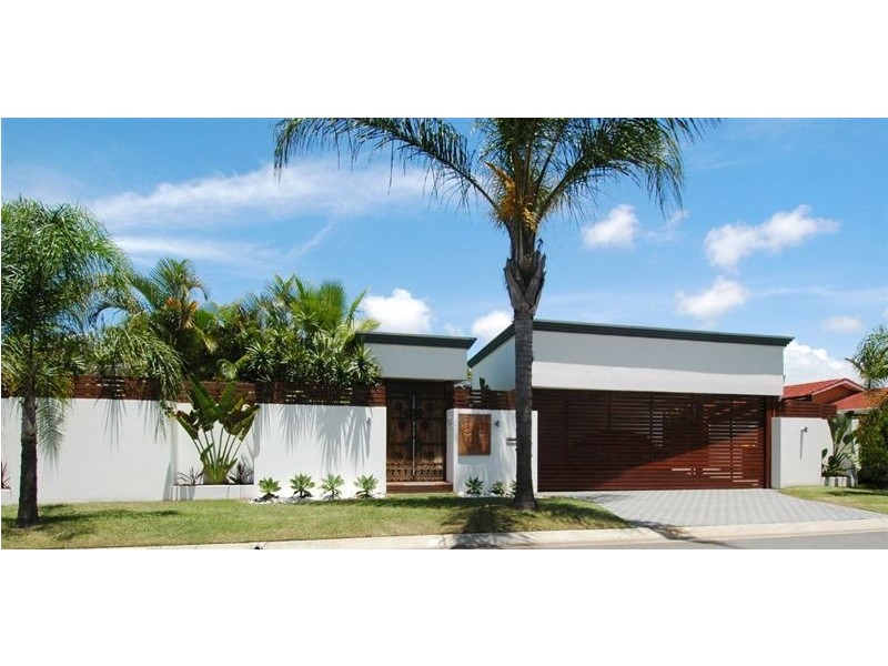 96 Hooker Boulevard, Mermaid Waters QLD 4218