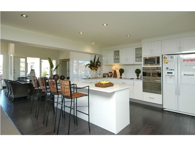 96 Hooker Boulevard, Mermaid Waters QLD 4218