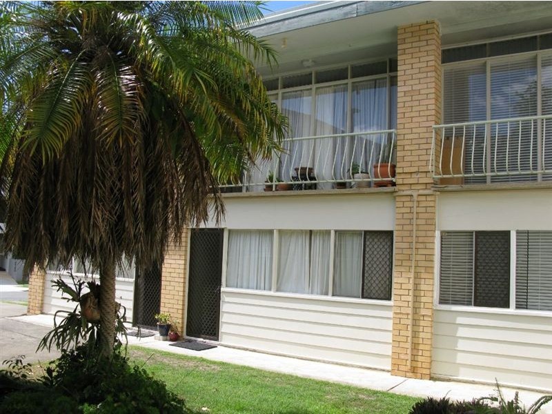 2/3 Miami Key, Broadbeach Waters QLD 4218