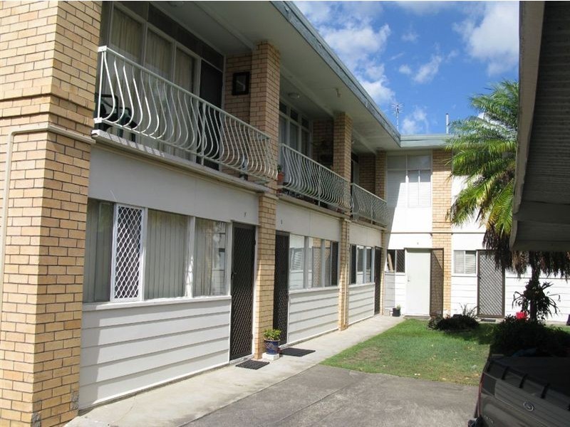 2/3 Miami Key, Broadbeach Waters QLD 4218