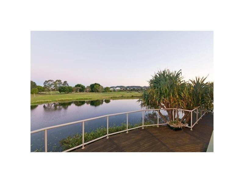813 Legend Trail, Robina QLD 4226