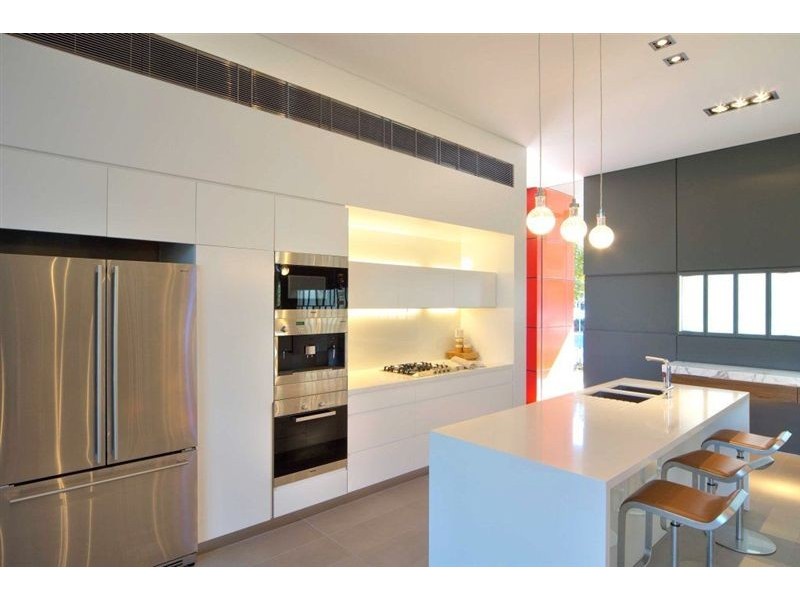 Broadbeach QLD 4218