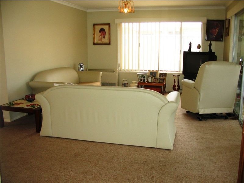 5 Sheridan Park Avenue, Broadbeach Waters QLD 4218