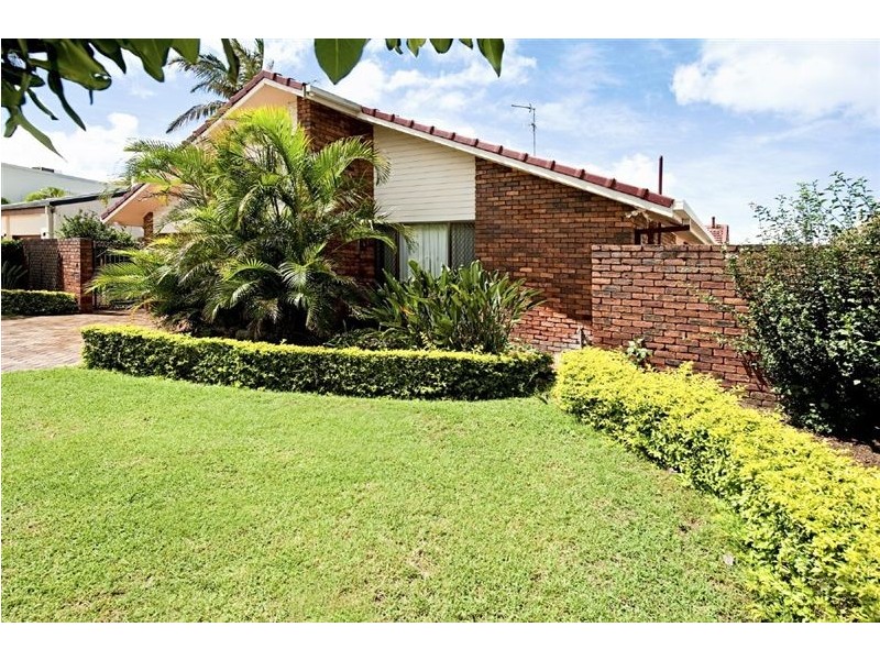 41 Conifer Crescent, Broadbeach Waters QLD 4218