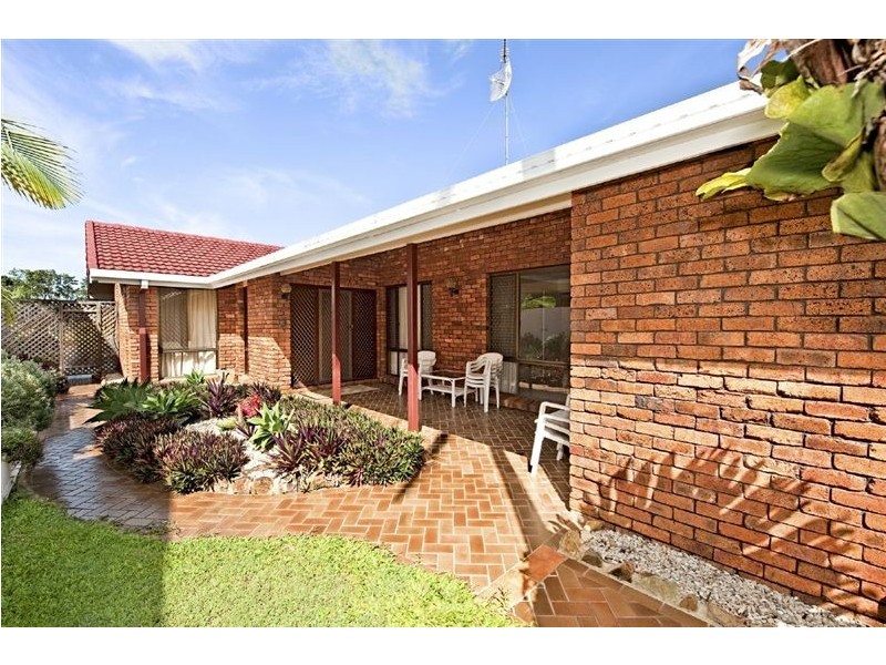 41 Conifer Crescent, Broadbeach Waters QLD 4218