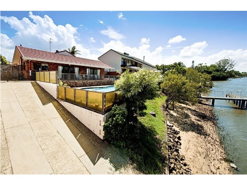 41 Conifer Crescent, Broadbeach Waters QLD 4218