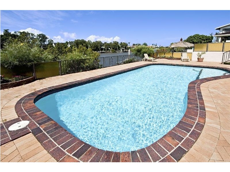 41 Conifer Crescent, Broadbeach Waters QLD 4218